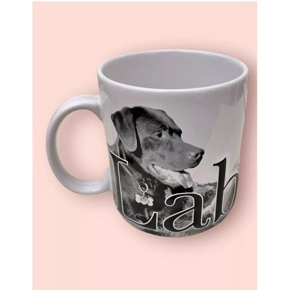 Homeware Americaware Labrador Dog Large Embossed Ceramic‎ Mug, 2007 3-D 4"x3.75"